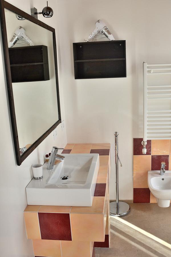 South Apartment With Pool Torri Del Benaco Exteriör bild